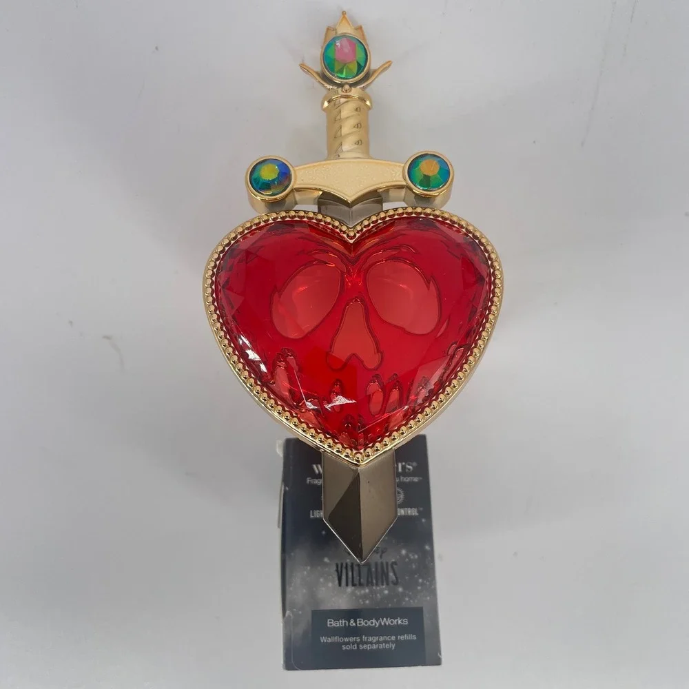 New Bath & Body Works Villains Queen of Hearts Sword Wallflower Light Up Plug In